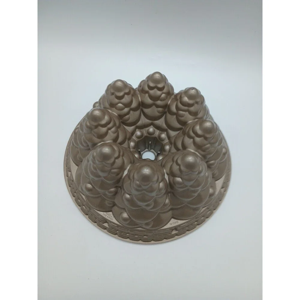 Nordic Ware Holiday Christmas Tree Bundt Pan 10 Cup